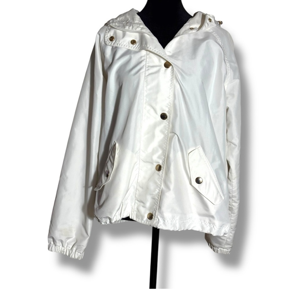 Chaps Vintage Women's Cream Hooded Utility Jacket With Gold Button Details